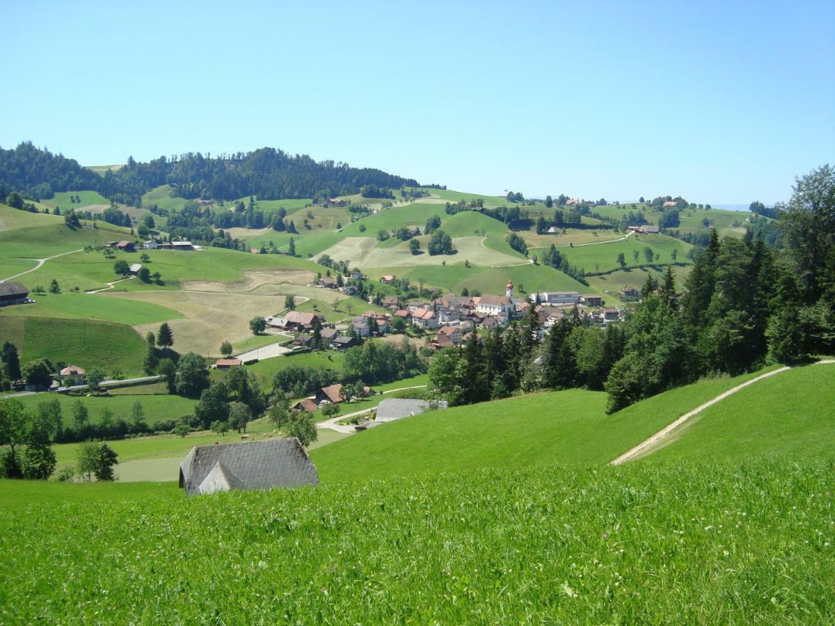 Gasthof Krone Luthern Exterior foto